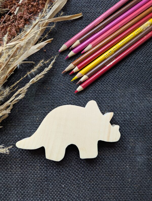 Dinos de bois recyclés – Image 5